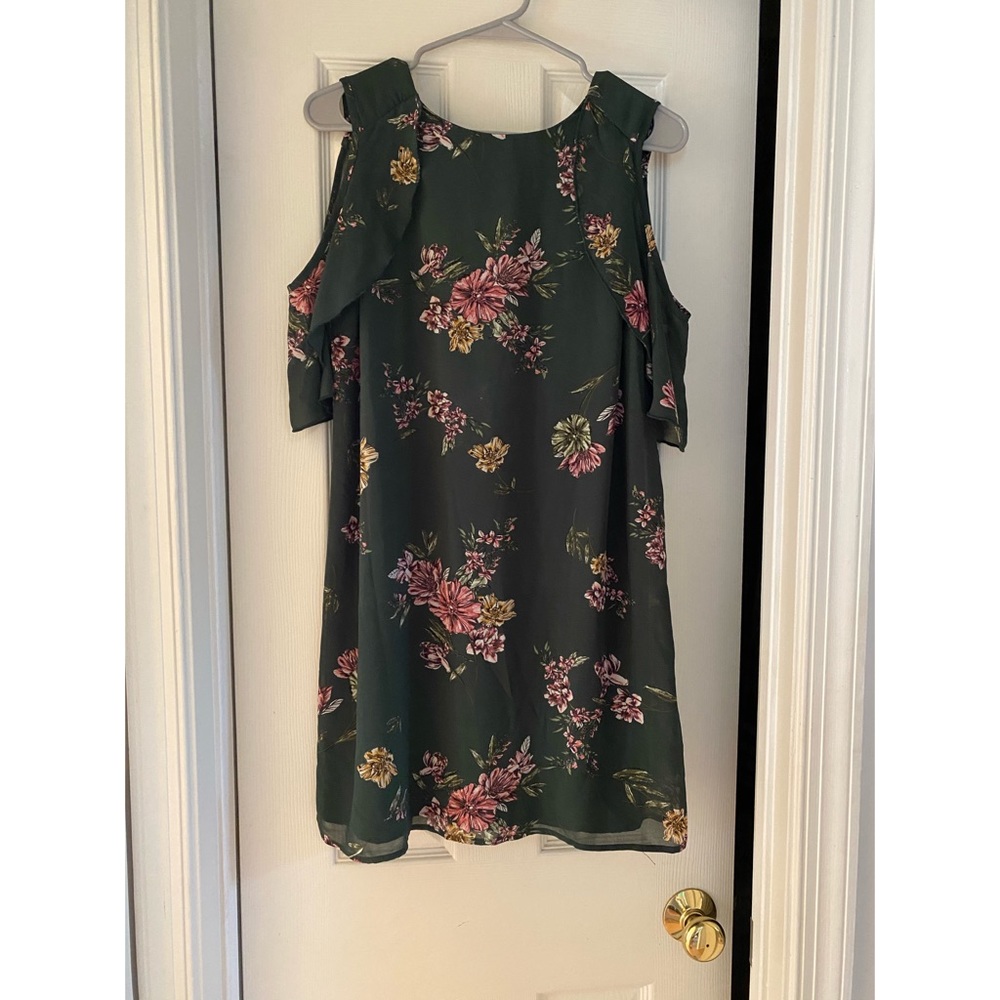 Francescas floral dress with tags!
